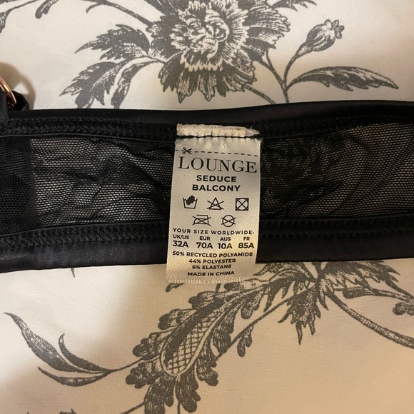 Black Lounge bra - Picture 2 of 3